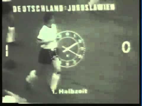 QEuro 1968 Group 4 West Germany 3-Yugoslavia 1 (07.10.1967)