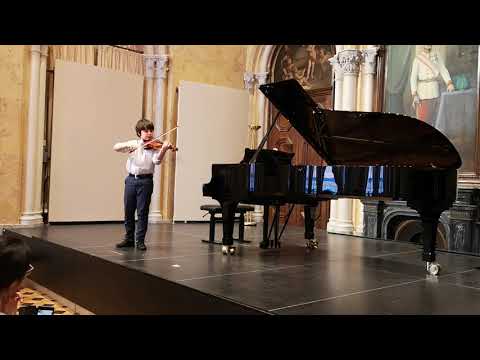 Leonardo Iannuccelli (10) - Igudesman  Applemania