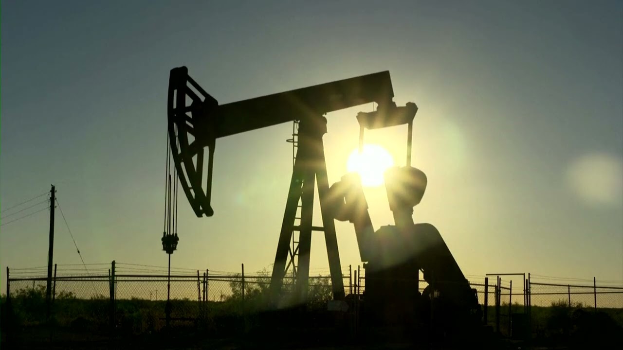 Video | Oil prices dip over 6% after US, Iran pause fighting