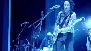 Jack White - Ball And Biscuit / The Lemon Song Live