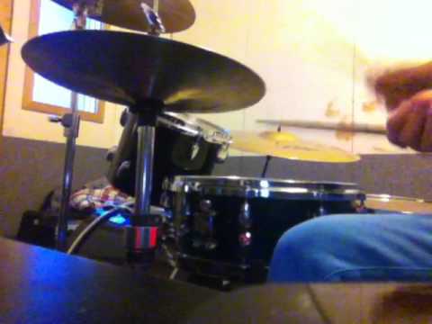 Paradiddle Groove