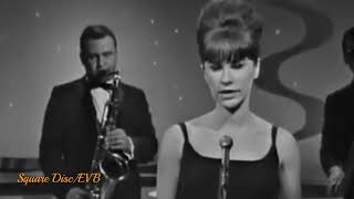 The Girl From Ipanema - Stan Getz vocals by Astrud Gilberto (UK #29 - July 1964) NEW! (SHQ Mix)