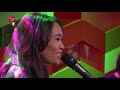 Romy Monteiro zingt live 'Wat doe jij dan'
