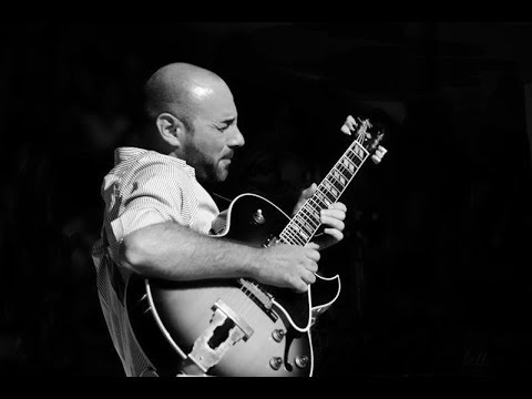 Mino Lanzieri on "Softly as in a morning sunrise" (excerpt) at the ARTHUR'S CLUB, DUBLIN