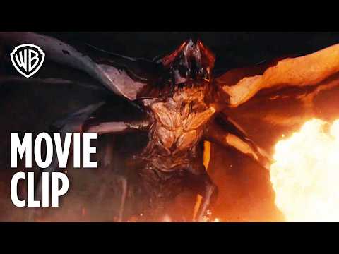 MUTO vs Godzilla in Hawaii - Movie Clip