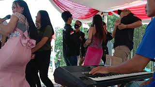 Download lagu tongtolang nangka medley mp3