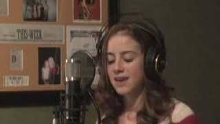 Fergie&#39;s Clumsy - Paulina Cerrilla