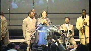 Dr. Jackie McCullough- The Struggle Is Over (Praise Break)