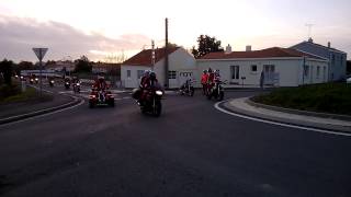 preview picture of video 'BALADE DES PERES NOELS A MOTO 2013 - ASPHALTE 85 - 6eme edition'