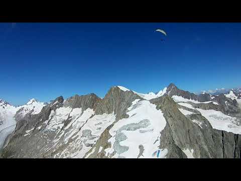 Gleitschirm Fiesch Aletschgletscher
