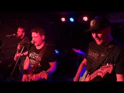 Halbtags  Live @Cologne MTC – Steh wieder auf