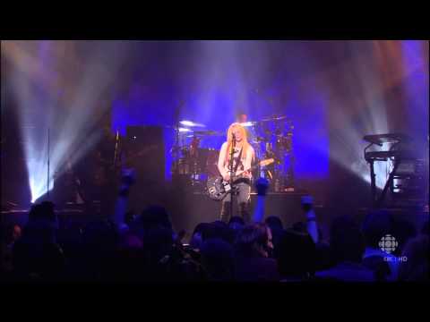 Avril Lavigne - Live in Calgary (Canada)  02/04/2007
