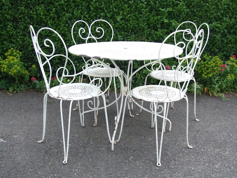 Wrought iron dining tables set designs