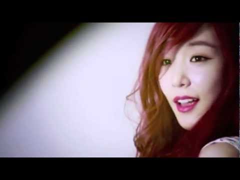 120705 TaeNy 태니 'Back hug?' Elle girl Cut