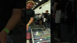 a couple of chill deals while vending at a card show 👀