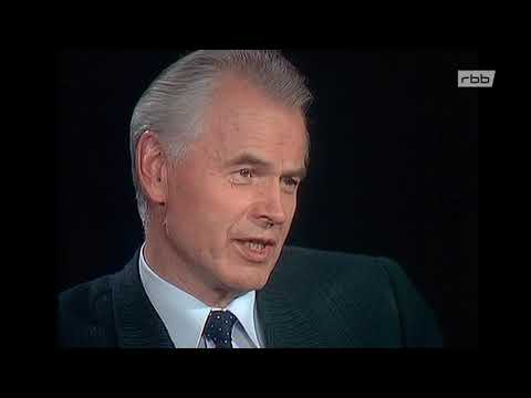 Günter Gaus im Gespräch mit Hans Modrow (1990)