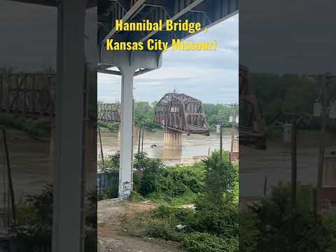 ハンニバル橋、ミズーリ州カンザスシティ、回転タイムラプス