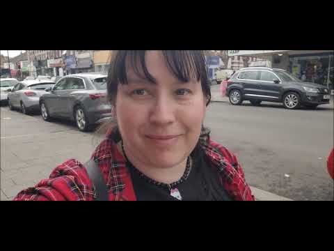 Come Charity Shopping with me ... ebay sourcing -  clothes books etc  & HAUL !!!