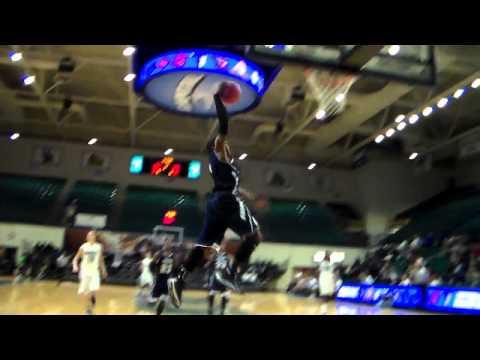 5'8 Chris Clemons Dunks vs. Hoggard