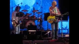 neil young cinnamon girl live 2013 Bimbadgen