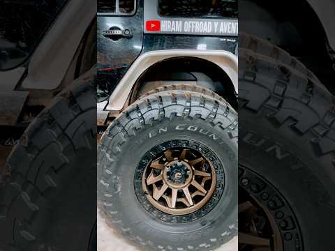 37 tires vs. 40 Toyo open country #jeeplife #tires #jeep #tnezchannel #shorts
