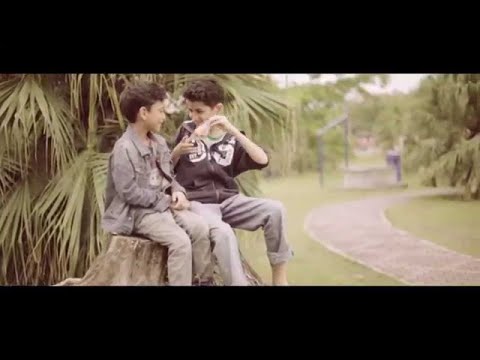 THE MUHIBBAIN ft LAH AHMAD- Cukuplah Bagiku (Official Music Video)