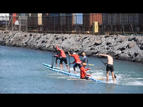 Paddle up foil race