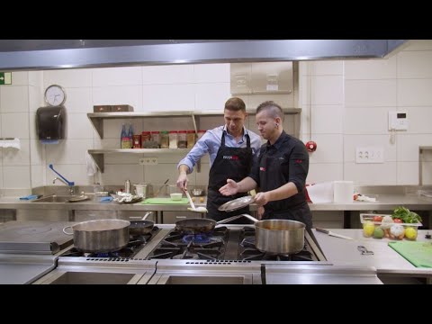 Dabiz Muñoz enseña a Joaquín a hacer el huevo frito perfecto - Joaquín, El Novato