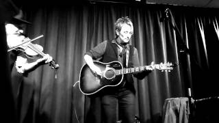 WHEN A WOMAN GOES COLD by Mary Gauthier live@deSchalm 14-10-14