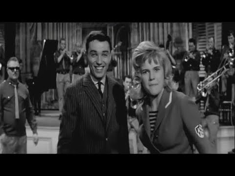 Eva Pilarová & Karel Gott — Je nebezpečné dotýkat se hvězd (text)