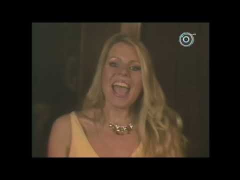 Marga en Deuce - One Two Three Bananas