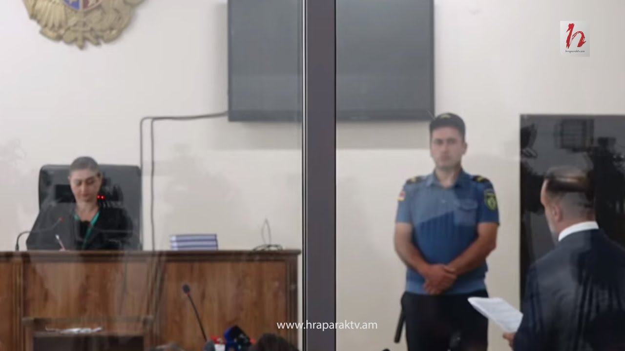 Դուք մկրտվա՞ծ եք. Փաստաբանը` դատավորին