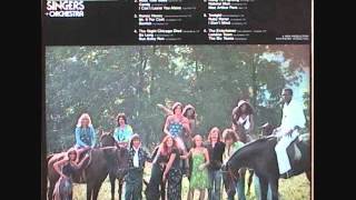Les Humphries Singers - Rock Your Baby