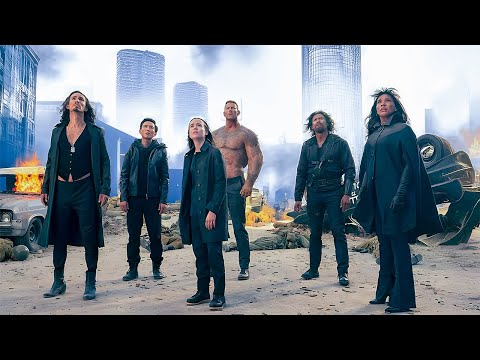 The Umbrella family uses superpowers to save Earth from the impending doom