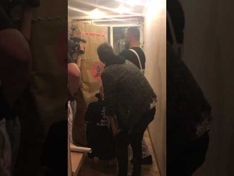 Бэкстейдж шоу ЕСТЬ И ЛУЧШЕ.запаковка холодильника.