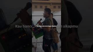 Download lagu D'masiv - Cinta Ini Membunuhku mp3