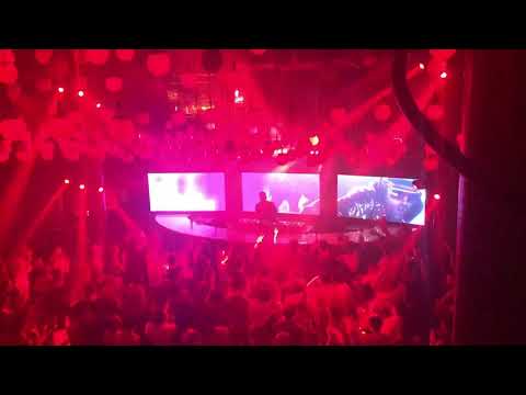 Gareth Emery - CVNT5 (Live) @ District