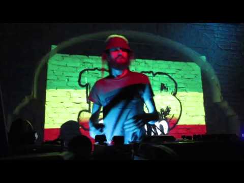 Dub Splash: Dan Imperial