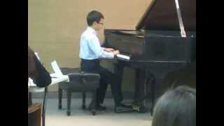 Anthony Tan - Mozart Piano Sonata in C, K330 (1st Movement)