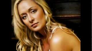 In Loving Memory of Mindy McCready