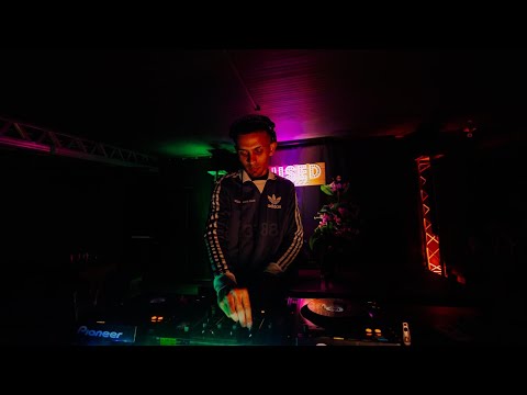 Sweet Oldies 4.0 / Clint L / Harold's Bar & Terrace - Park Inn Cape Town Foreshore