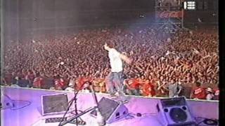 Music video thumbnail preview for 21. No Llores por Mí, Argentina - Serú Girán [Vivo River Plate - 30.12.1992] by Serú Girán