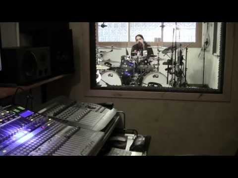 Alfred Berengena - SOZIEDAD ALKOHOLIKA - Nadie