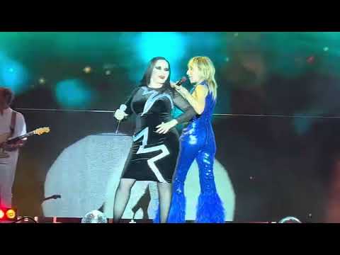 Ana Torroja y Alaska - Hora y Cuarto - en directo - Icónica Fest Sevilla - Fangoria -