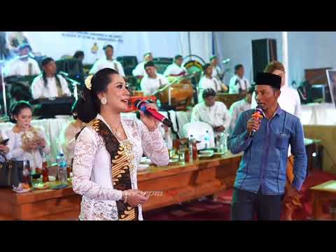 Sinom Nyamat Juragan Sapi Ft. Ida Lala #idalala #sapi #boyolali #music #campursari #fypyoutube #fyp