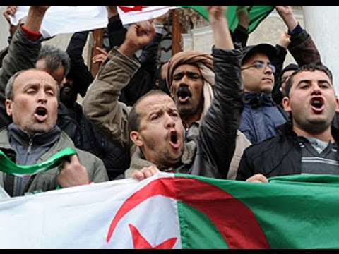 قانون المالية يخرج جزائريين إلى الشارع