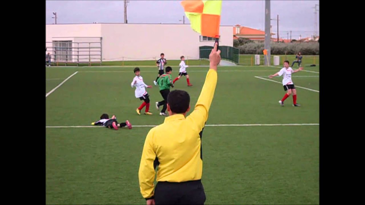 VARZIM SC 3 x FOLGOSA DA MAIA FC 0 (Apuramento Campeão 2010/2011-Benjamins)