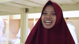 Download lagu Kegiatan Santriwati Pondok Pesantren Al-Ikhlas Ujung Bone (part 1) mp3