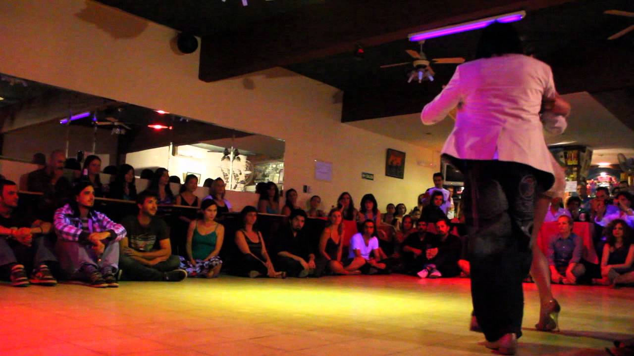 RODRIGO FONTI Y GABRIELA PEREA DEMICHELLIS "DESTINO DE FLOR" (Tango)