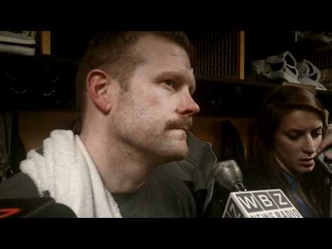 Tim Thomas Canadiens Bruins 10/27/2011